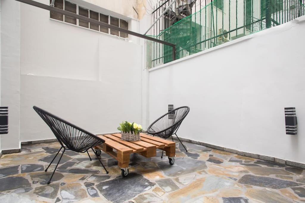 A Comfortable Small Studio Nearby Acropolis 3 Ateny Zewnętrze zdjęcie