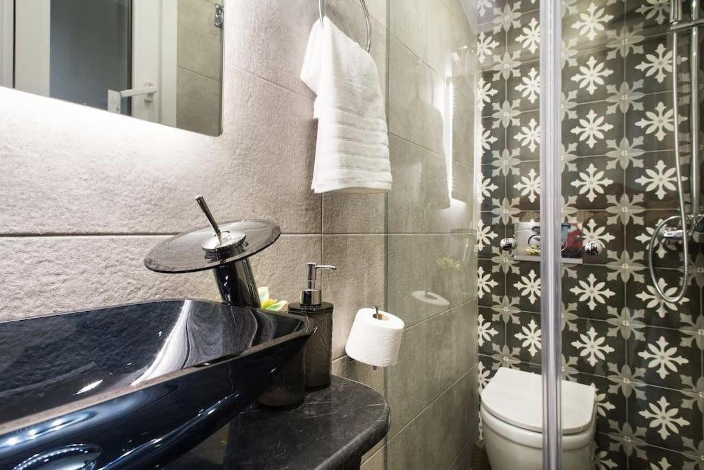 A Comfortable Small Studio Nearby Acropolis 3 Ateny Zewnętrze zdjęcie